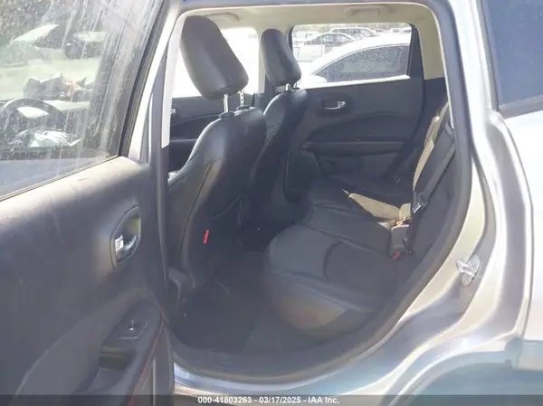 3C4NJDDBXKT627350 2019 JEEP COMPASS - Image 8