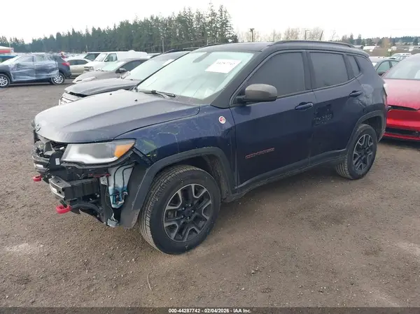 3C4NJDDBXKT629499 2019 JEEP COMPASS - Image 2
