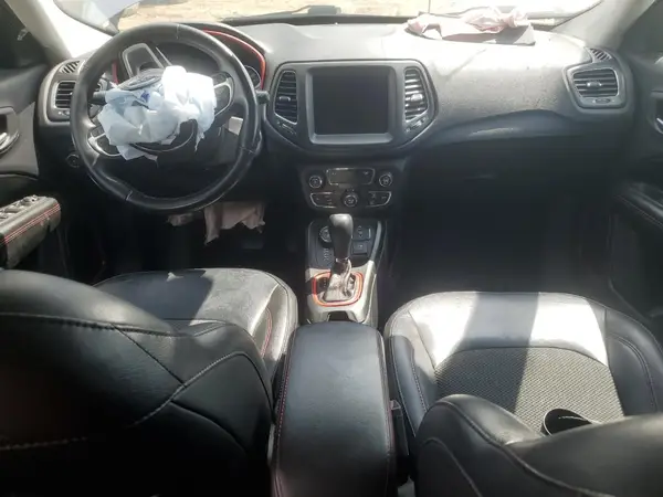 3C4NJDDBXKT668724 2019 JEEP COMPASS - Image 8