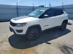 3C4NJDDBXKT670943 2019 JEEP COMPASS