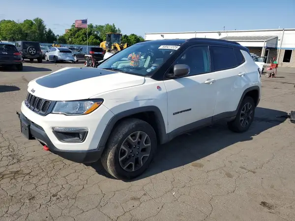 3C4NJDDBXKT671249 2019 JEEP COMPASS - Image 1