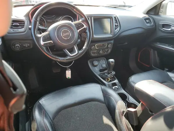 3C4NJDDBXKT671249 2019 JEEP COMPASS - Image 8