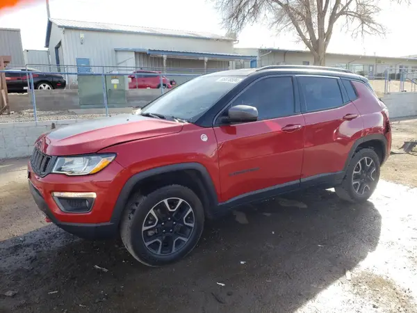 3C4NJDDBXKT671560 2019 JEEP COMPASS - Image 1