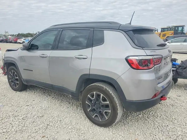 3C4NJDDBXKT682669 2019 JEEP COMPASS - Image 2