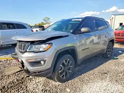 3C4NJDDBXKT683126 2019 JEEP COMPASS
