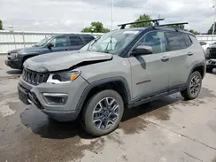 3C4NJDDBXKT696653 2019 JEEP COMPASS