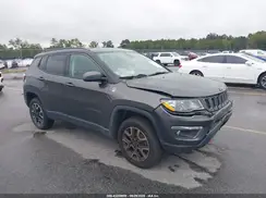 3C4NJDDBXKT728498 2019 JEEP COMPASS