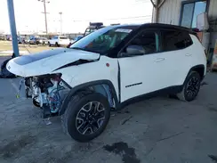 3C4NJDDBXKT739985 2019 JEEP COMPASS