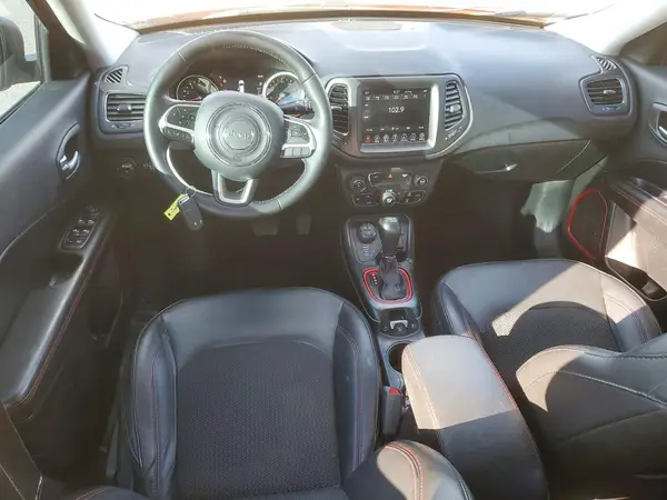 3C4NJDDBXKT748220 2019 JEEP COMPASS - Image 8