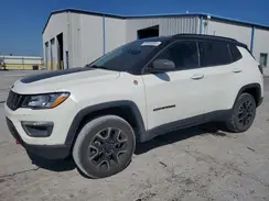 3C4NJDDBXKT752719 2019 JEEP COMPASS