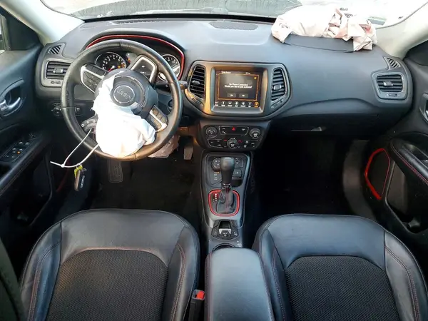 3C4NJDDBXKT785459 2019 JEEP COMPASS - Image 8
