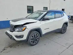 3C4NJDDBXKT790466 2019 JEEP COMPASS