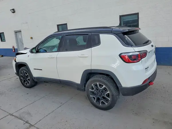 3C4NJDDBXKT790466 2019 JEEP COMPASS - Image 2