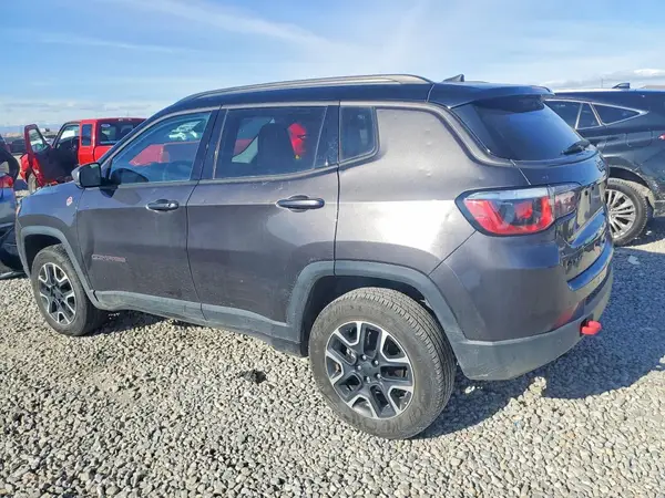 3C4NJDDBXKT790502 2019 JEEP COMPASS - Image 2