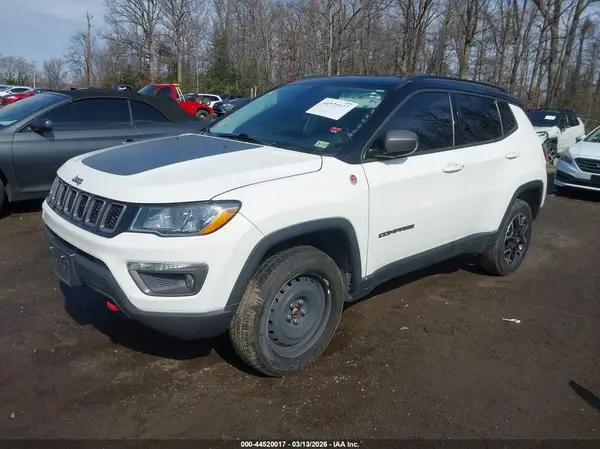 3C4NJDDBXKT799829 2019 JEEP COMPASS - Image 2