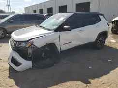 3C4NJDDBXKT811364 2019 JEEP COMPASS