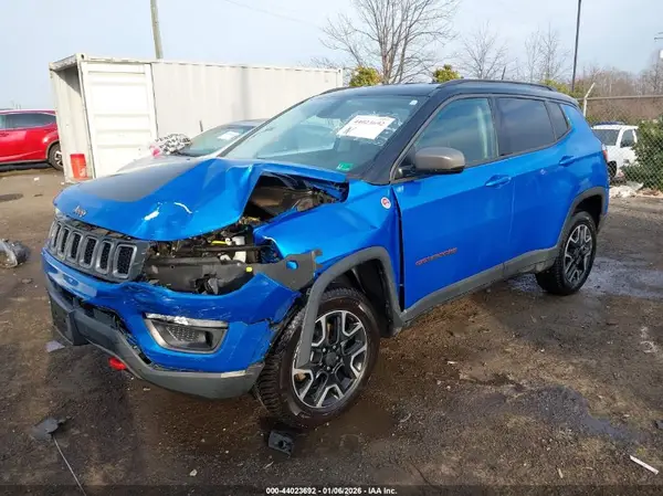 3C4NJDDBXLT111930 2020 JEEP COMPASS - Image 2