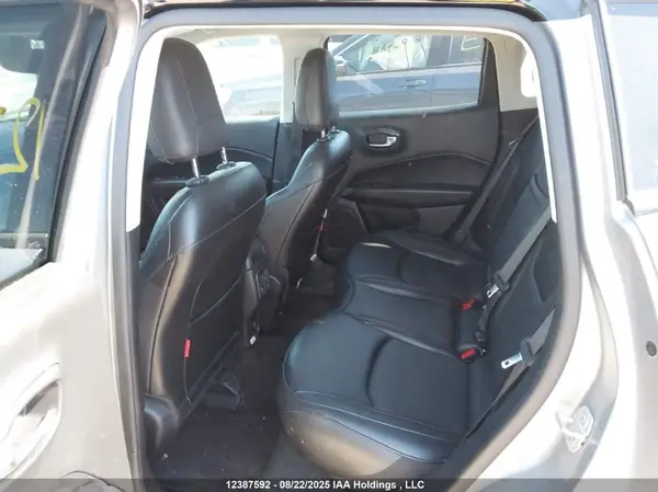 3C4NJDDBXLT125780 2020 JEEP COMPASS - Image 8