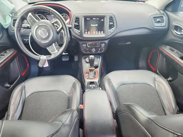 3C4NJDDBXLT127819 2020 JEEP COMPASS - Image 8