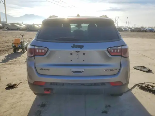 2020 JEEP COMPASS COPART lot 74487925 auction photo 6