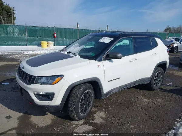 3C4NJDDBXLT195747 2020 JEEP COMPASS - Image 2
