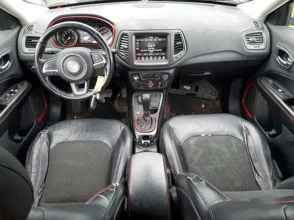 3C4NJDDBXLT203314 2020 JEEP COMPASS - Image 8