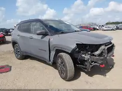 3C4NJDDBXLT203412 2020 JEEP COMPASS