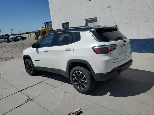 3C4NJDDBXLT207766 2020 JEEP COMPASS - Image 2