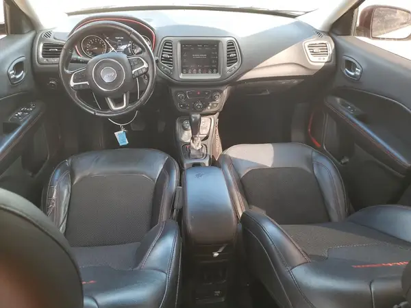 3C4NJDDBXLT208173 2020 JEEP COMPASS - Image 8