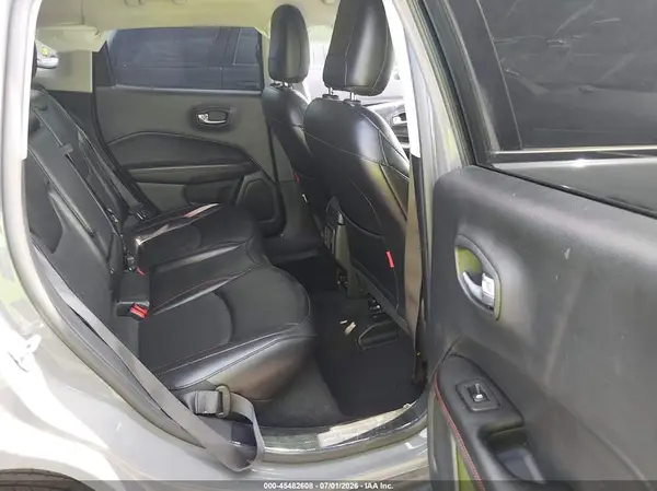 3C4NJDDBXLT222686 2020 JEEP COMPASS - Image 8