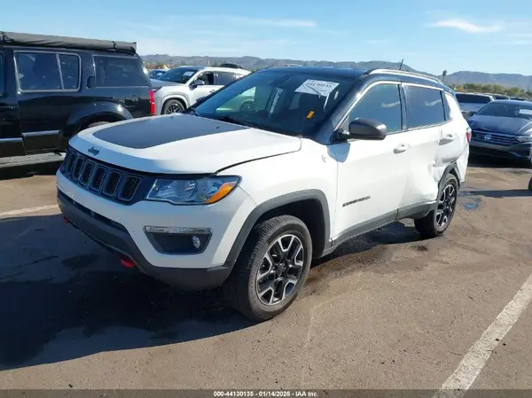 3C4NJDDBXLT227709 2020 JEEP COMPASS - Image 2