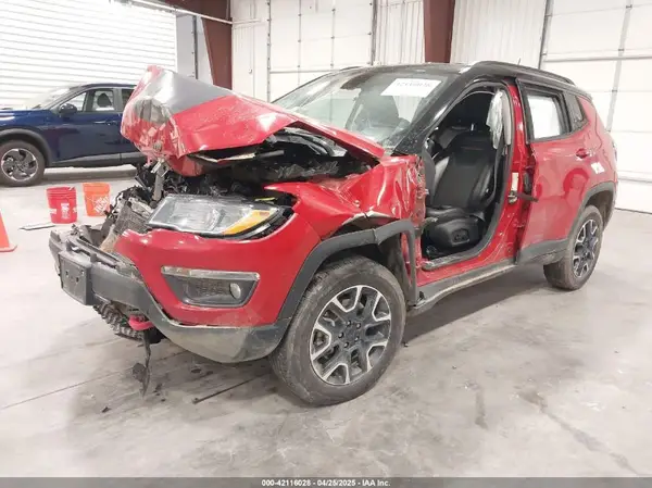 3C4NJDDBXMT586981 2021 JEEP COMPASS - Image 2
