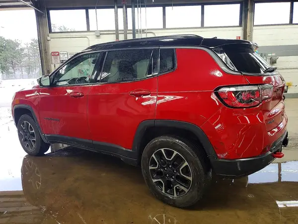 3C4NJDDBXMT598578 2021 JEEP COMPASS - Image 2