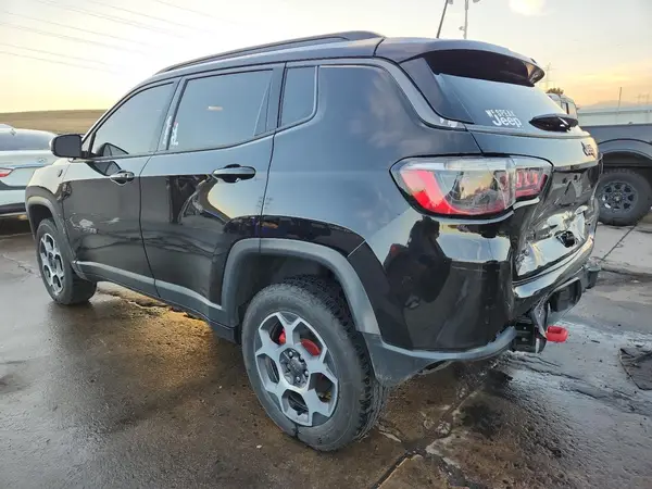 3C4NJDDBXNT188879 2022 JEEP COMPASS - Image 2