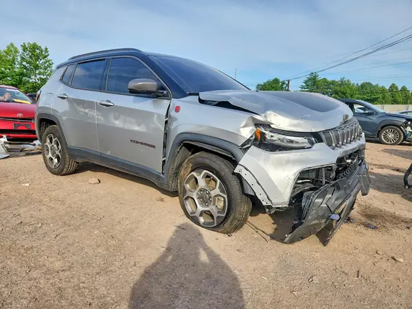 3C4NJDDBXNT191524 2022 JEEP COMPASS - Image 8