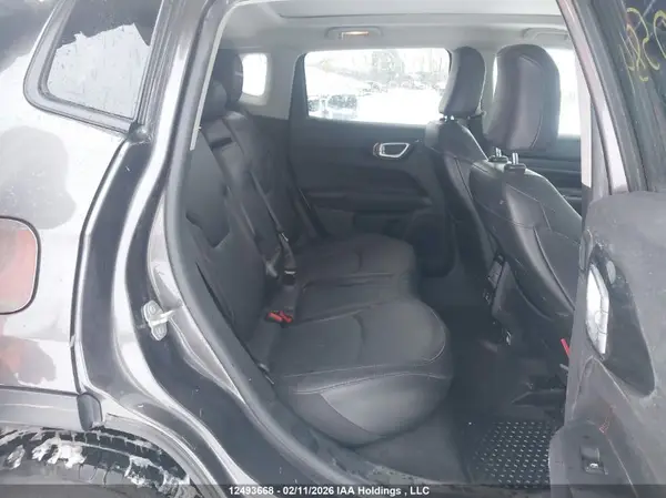 3C4NJDDBXNT220584 2022 JEEP COMPASS - Image 8