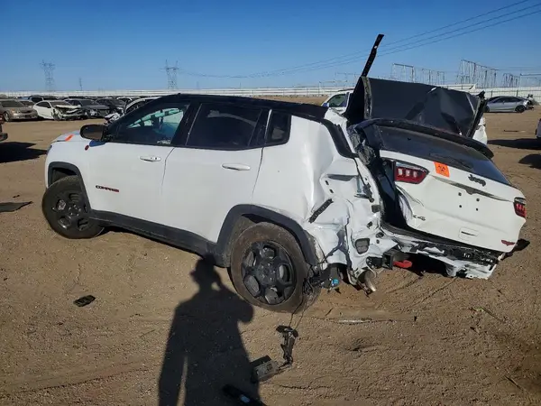 3C4NJDDN0PT524083 2023 JEEP COMPASS - Image 2