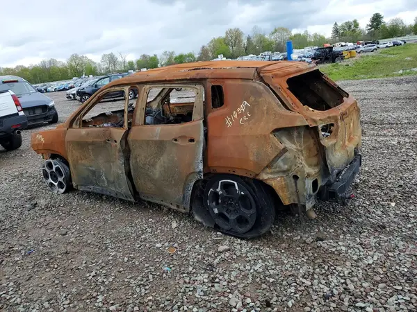 3C4NJDDN0PT527890 2023 JEEP COMPASS - Image 2