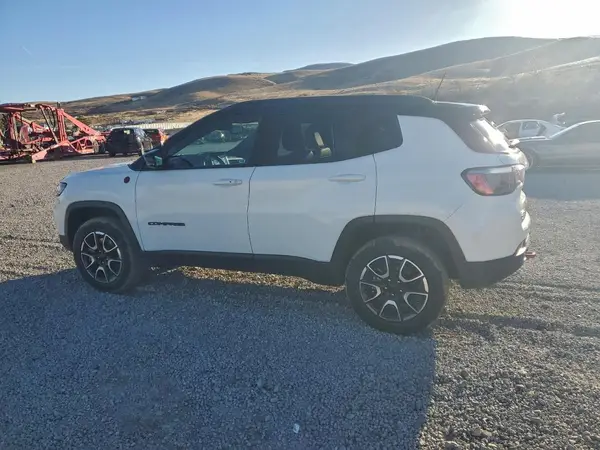 3C4NJDDN0RT144857 2024 JEEP COMPASS - Image 2