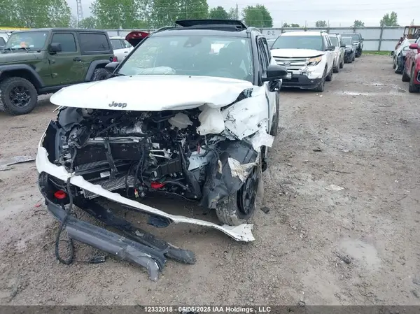 3C4NJDDN0RT594301 2024 JEEP COMPASS - Image 2