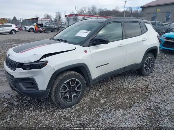 3C4NJDDN0ST536484 2025 JEEP COMPASS - Image 2