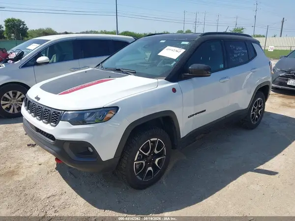 3C4NJDDN0ST551115 2025 JEEP COMPASS - Image 2