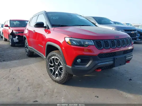 3C4NJDDN0ST551132 2025 JEEP COMPASS - Image 1