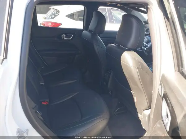 3C4NJDDN1PT505798 2023 JEEP COMPASS - Image 8