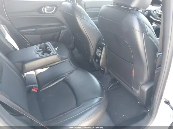 3C4NJDDN1PT527719 2023 JEEP COMPASS - Image 8