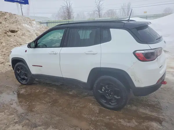 3C4NJDDN1PT564723 2023 JEEP COMPASS - Image 2