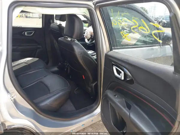 3C4NJDDN1PT565399 2023 JEEP COMPASS - Image 8