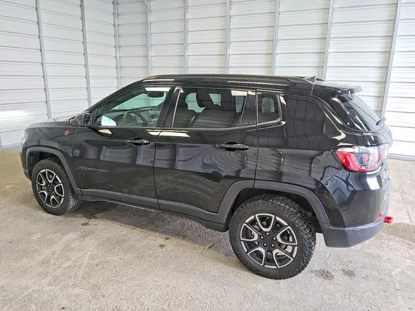 3C4NJDDN1RT137285 2024 JEEP COMPASS - Image 2