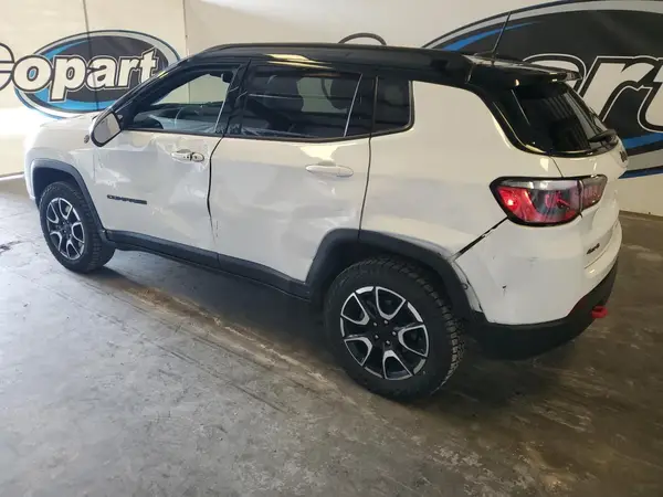 3C4NJDDN1RT144754 2024 JEEP COMPASS - Image 2