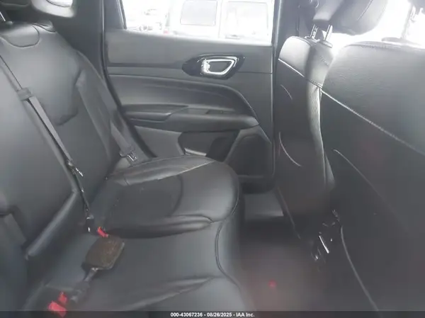3C4NJDDN1RT609727 2024 JEEP COMPASS - Image 8